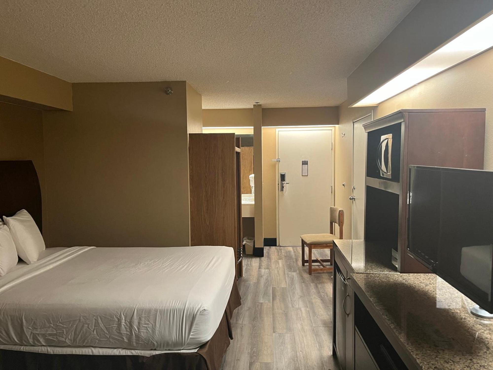 Americas Best Value Inn Kalispell Exteriör bild