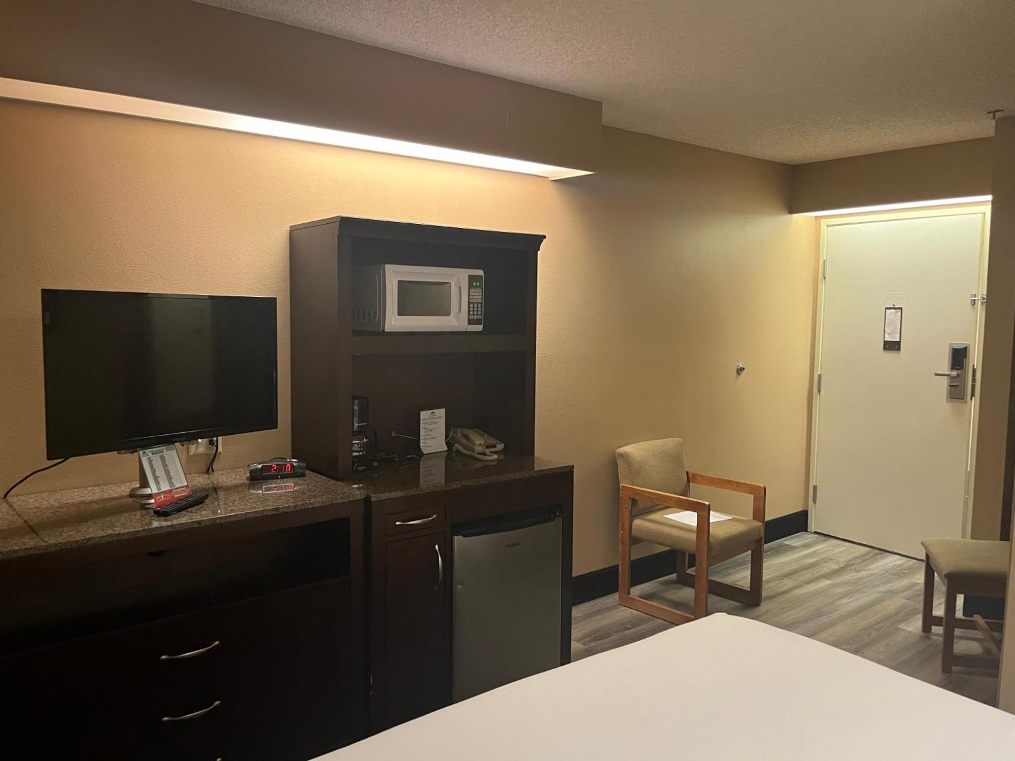 Americas Best Value Inn Kalispell Exteriör bild